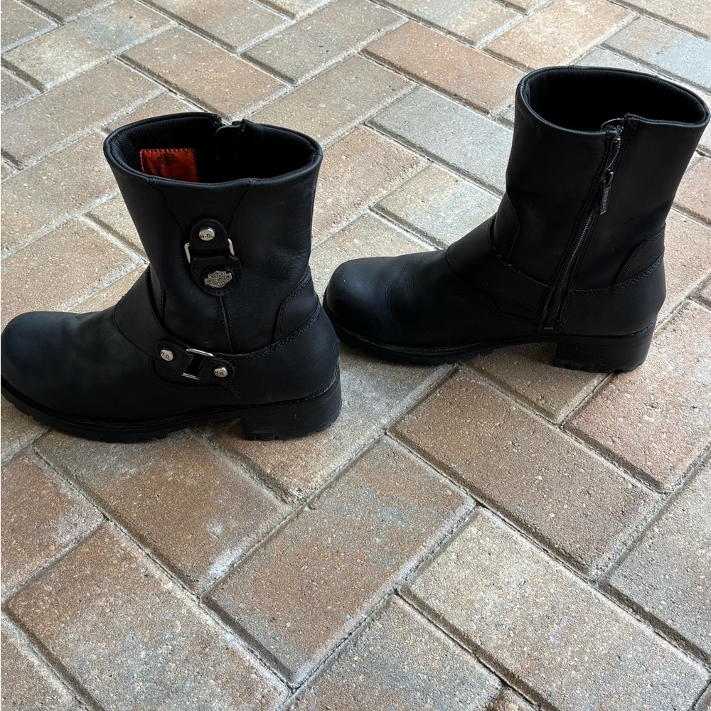 Harley-Davidson Black Woman’s Alivia Black Leather Boots. - Picture 5 of 11